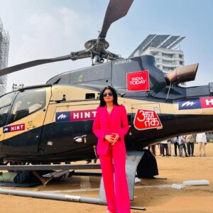 Anjana Om Kashyap Instagram - Aajtak Helicopter shot - the Maharashtra Special 🚁
