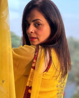 Anjana Sukhani Instagram - SunshineGal🌞