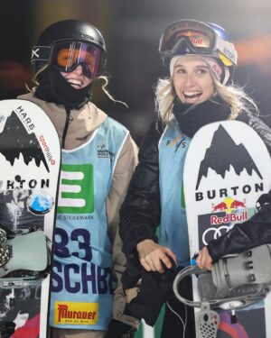 Anna Gasser Instagram - Back on top in front of my home crowd. So Grateful 🥹♥️ thanks so much Kreischberg and everyone that  helps and supports me🙏 also big congrats to all the ladies, inspired to still compete with all of you 
Pictures : @gepapictures @silviamittermul