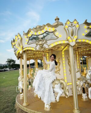 Anne Thongprasom Instagram - 👩‍❤️‍👨
#JamesFoamWedding

📸 @oad.anon