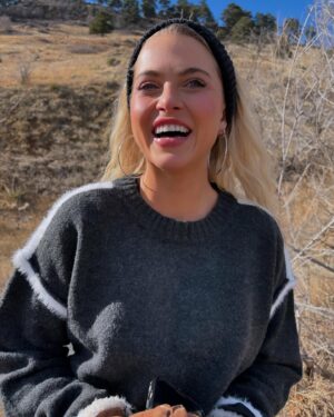 Anne Winters Instagram - 2024 was like climbing a mountain for me. Definitely worth it at the top though. 2025 is going to be my best year yet. 🥹🤍🙏🏼