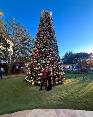 Anne Winters Instagram - Last night twas magical 💫💋🎄