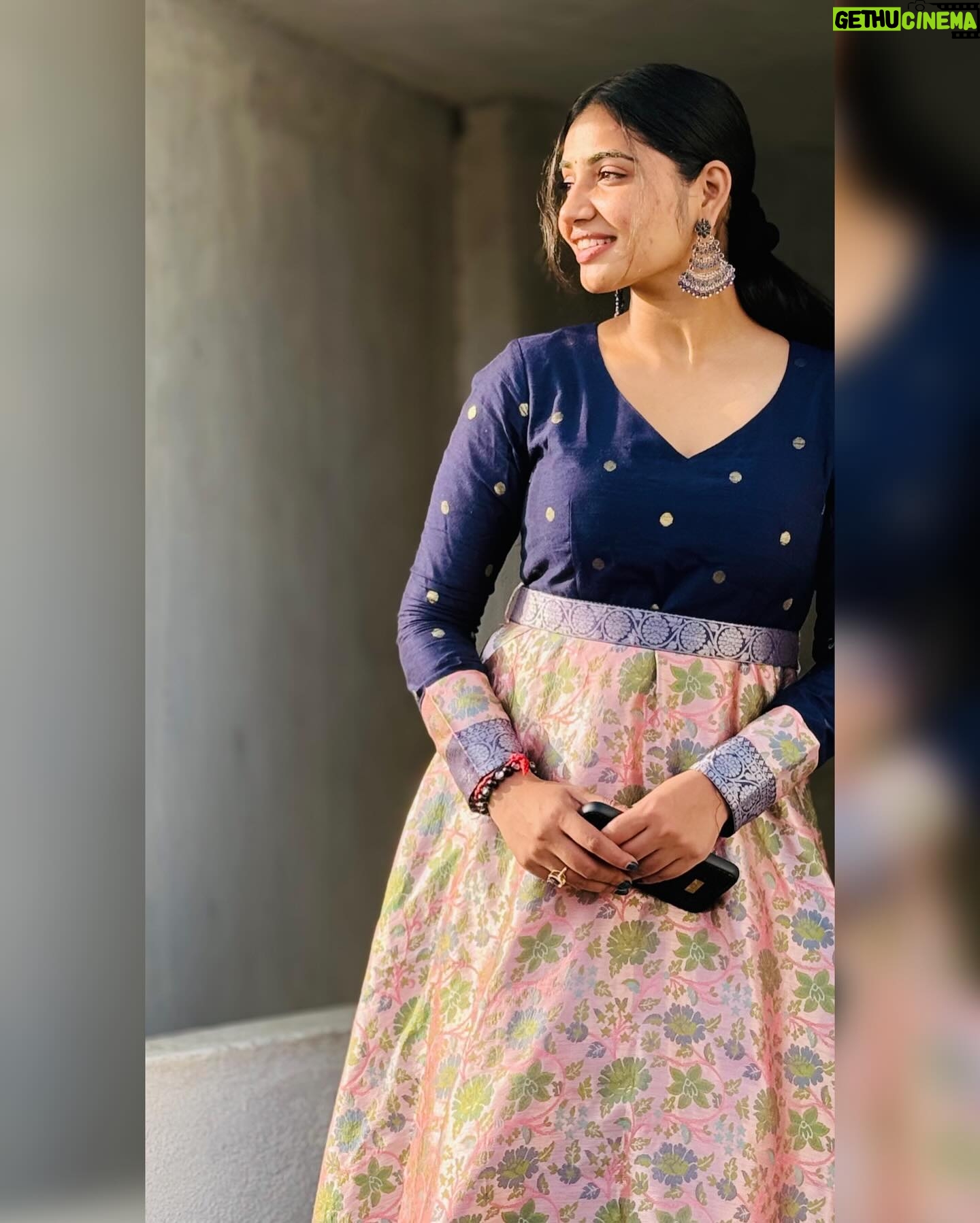 Anshita Akbarsha - 118.9K Likes - “You must find the place inside yourself where nothing is impossible.” ...
Costume. @_fabern
📸 @iam_archanaravichandran tnqqq daaa😘
.
.
.
#positivevibes #smile #love #loveyourself #biggboss #biggboss8 #anshida #anshithaanji
