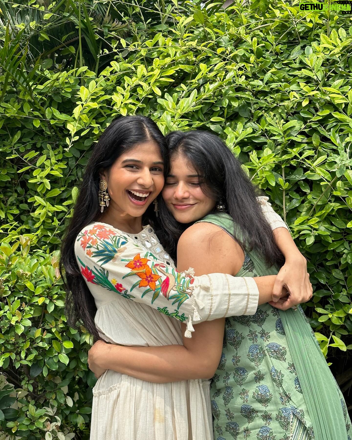 Anushka Rathod - 33.2K Likes - Happy Rakshabandhan ✨✨