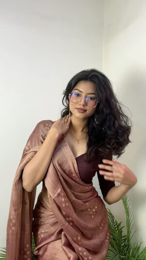 Anushka Singh Instagram - Badmash dil 😚 
#explorereels #trending #transition