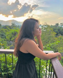 Actress Aparna Das HD Photos and Wallpapers January 2025