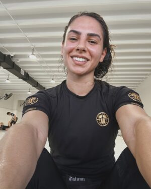 Ariane Lipski Instagram - Dump from my first week of 2025 👊🏼🤼‍♀️🔥
There’s only one option;  GET BETTER AND BETTER!