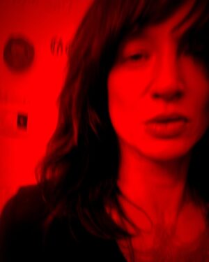 Asia Argento Instagram - Deep Red 🩸