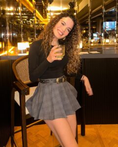 Actress Asl? Bekiro?lu HD Photos and Wallpapers November 2024