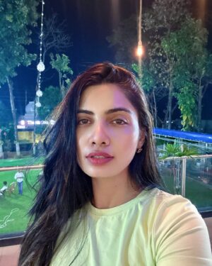 Avani Modi Instagram - Moods movies & magic ✨