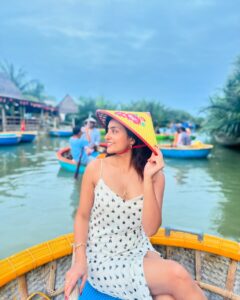 Actress Avantika Mishra HD Photos and Wallpapers December 2024