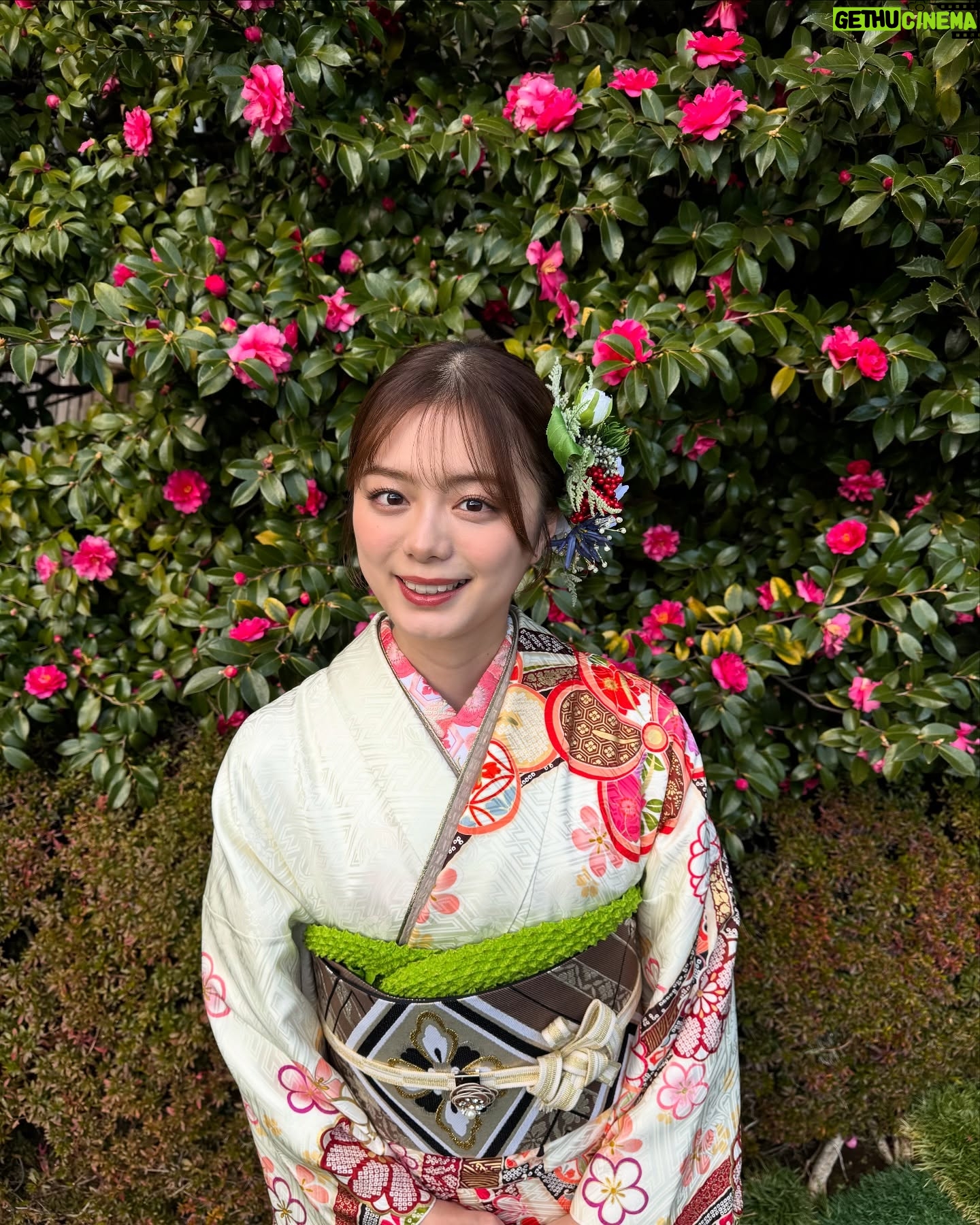 Ayaka Konno - 30.4K Likes - 明けましておめでとうございます!
本年もよろしくお願いします!
2025年も私らしく皆さんに面白いと思ってもらえるような作品をお届けできたらと思っています🐍
今年もまた、 @ichikura_official さんに提供いただき、晴れ着お披露目会をさせていただきました!
たくさんの媒体に取材していただいたので、探してみてね〜!
たすたすと写真撮ったから載せちゃう🙆♀️🙆♀️
#振袖の一蔵 #振袖のいちくら
#成人式 #振袖