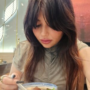 Ayesha Takia Instagram - Moods..🖤
#ayeshatakia 🌹🖤