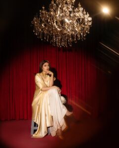 Actress Ayeza Khan HD Photos and Wallpapers December 2024