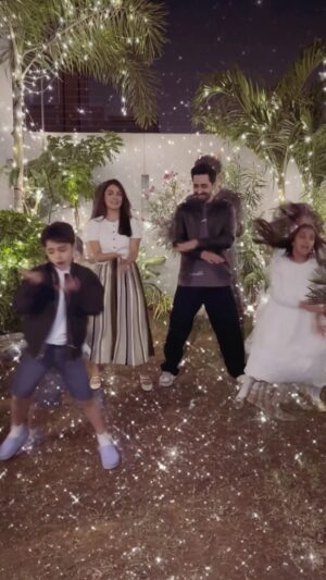 Ayeza Khan Instagram - Just four of us, and a thousand memories wrapped in my kid’s favorite song. 🎶🎧🎵❤️