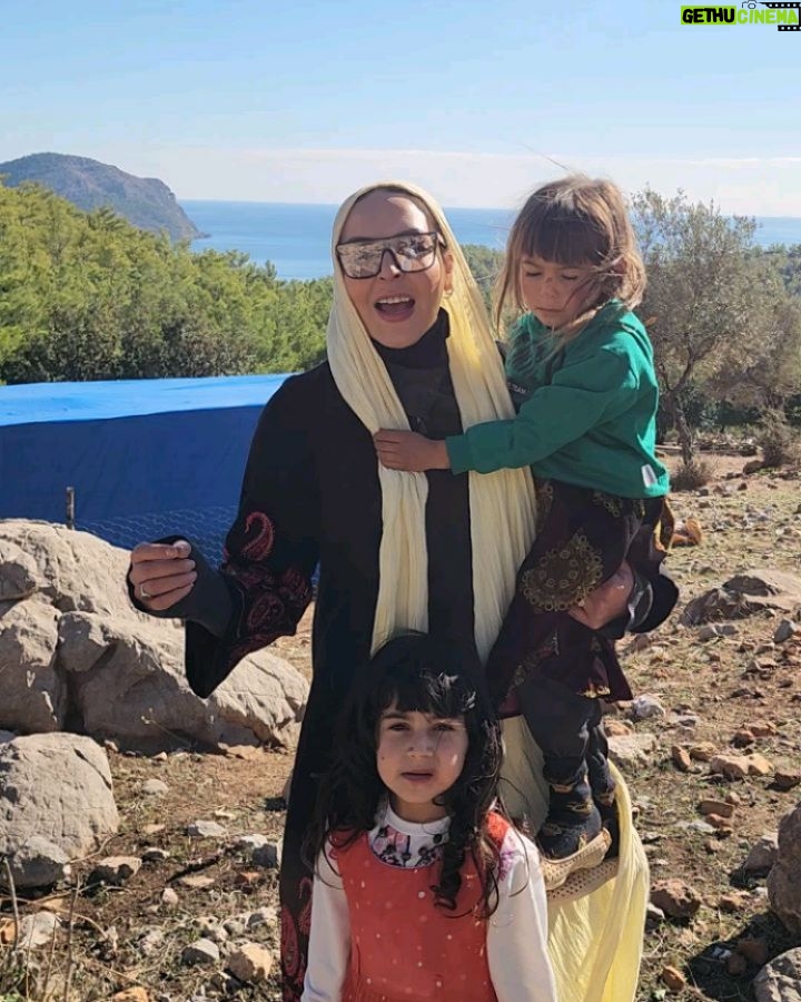Azita Torkashvand - 7.7K Likes - عشایر ترکیه
#جستجوگر
#پژوهشگر
#مستند
#عشایر
#آزیتا_ترکاشوند
#هنرمندان_ایرانی
#بازیگر_زن_ایرانی
#بازیگر
#هنرپیشه