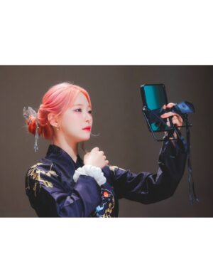 Baek Ji-heon Instagram - ✨