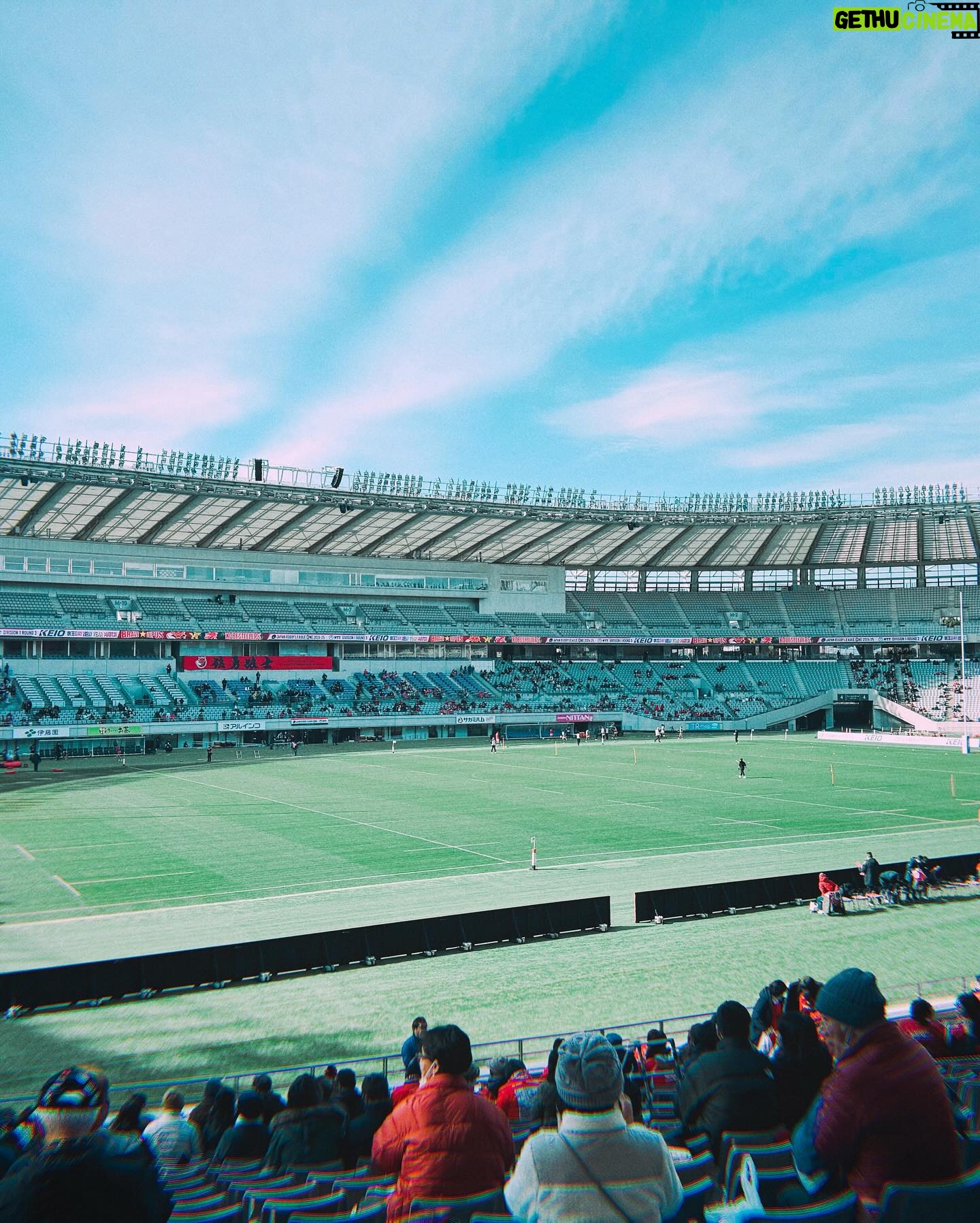 Becky - 8.7K Likes - 冬休み日記。
人生初ラグビー🏉
もこもこで観戦!
たのしい!
生はいいですね!
でももっとルール勉強しよう!
