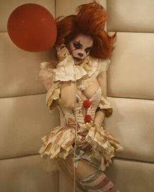 Belinda Instagram - 🎃????????? 2024 🧛🎃🎃🎃🔪🗡️🧙