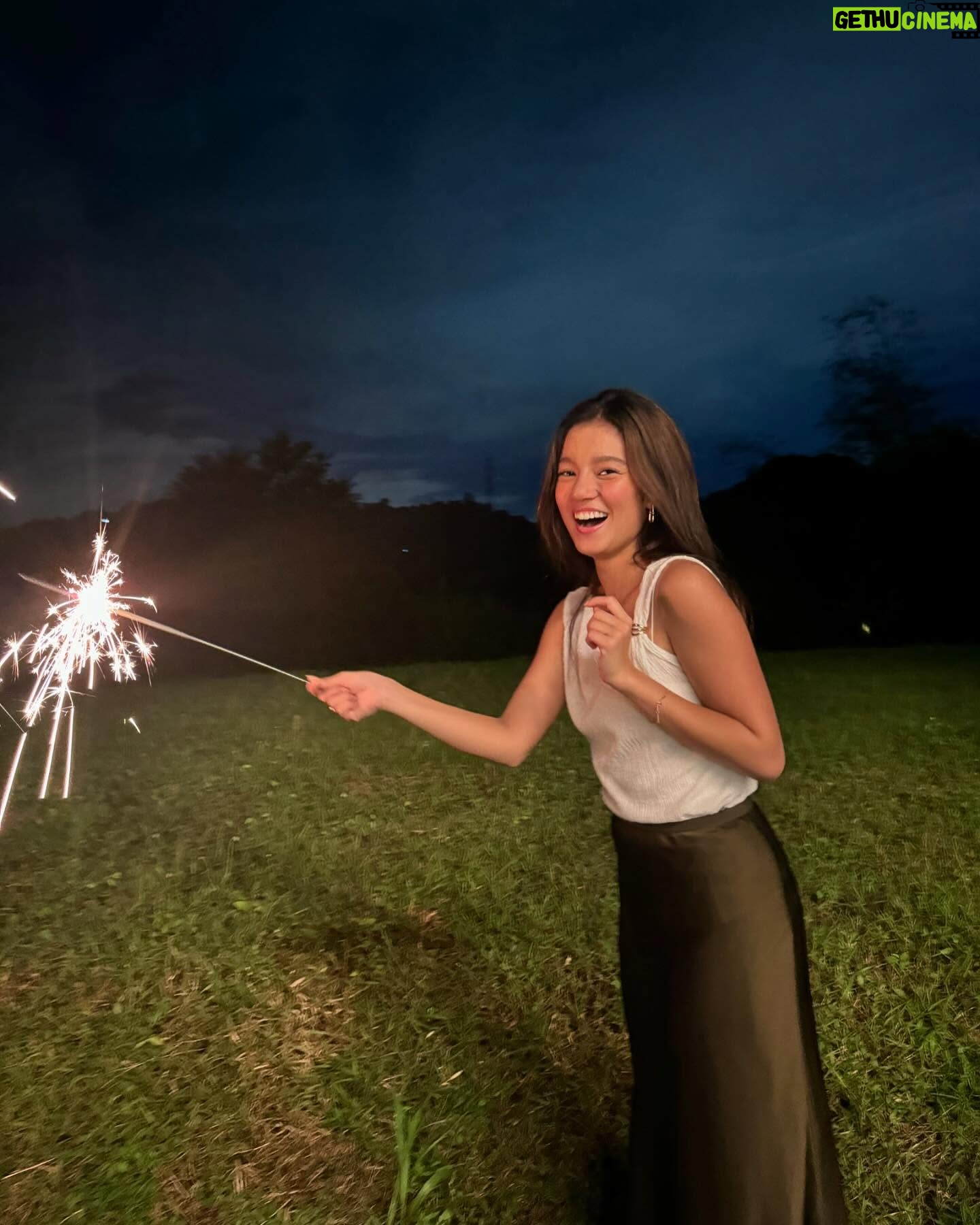 Belle Mariano - 343.3K Likes - here we go 2025 🎆🎇