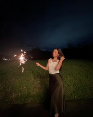 Belle Mariano Instagram - here we go 2025 🎆🎇