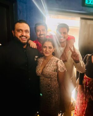 Bhagyashree Mote Instagram - This year was all sorts of learning for me. Taking leap of faith, testing all my strength! One that was and will be unforgettable but I am all greatful for all the people I met this year, all the experiences I had! Thankful to the every chance I got to connect with all the energies! They have been nourishing me to be a better me for a better me! Gratitude to the almighty!🧿❤️ #godschild