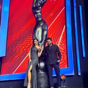 Bhavana Instagram - We Had a another date with the black lady last weekend :) 
Look forward to the next one 😉
#filmfaresouth2024 
@rjvijayofficial