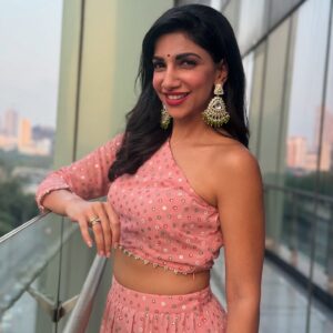 Bhavana Instagram - A cute outfit requires a fun song :) 
#kabaddidiaries 

Styled by @mrignain 
Assisted and clicked by @kjain_1711 
Hair by @kesharsalian 
.
How many of you still vibe to this song?