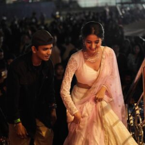 Bhoomika Dash Instagram - Dilse se DAVIANS🥹❤️✨

What a great show it was 😍! Thank you so much for showering love and blessings f😇🙏✨

📸 @asutoshphotomagicofficial