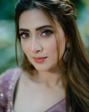 Bidya Sinha Saha Mim Instagram - 🩷 

P.c- @mahdiuzzamanaunim
