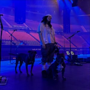 Actress Billie Eilish HD Photos and Wallpapers December 2024