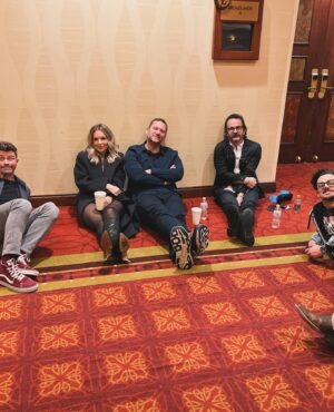 Briana Buckmaster Instagram - How obnoxious for the last con of the year to be the most fun. Can’t believe I’m not going to see my @creationent fam for a whole 4 months. Be that as it may, we had just the BEST (is not slightly debaucherous) weekend at #spnnash. Thank you for the most wonderful year @creationent and #spnfamily. Sending everyone love and peace for a restful and lovely holiday season. ❤️❤️❤️