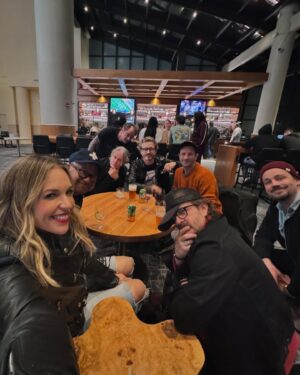Briana Buckmaster Instagram - Thank you #spnorl for a fabulous weekend in the sunshine. Much needed does of vitamin D ❤️☀️
Thank you to everyone at @creationent and the #spnfamily for all the love.
