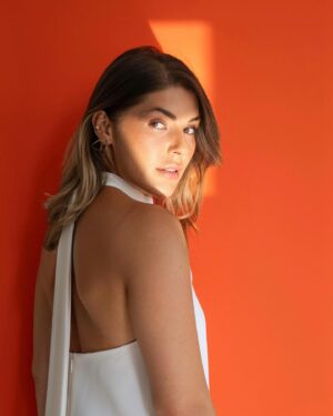 Buse Sinem İren Instagram - 🧡
📸 @aliihsanelmas 
💄 @yigitizgii