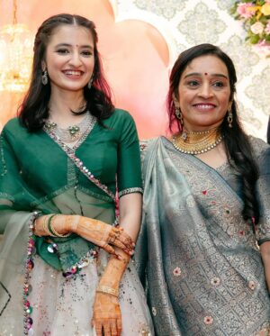 CA Palak Rathi Instagram - [Swipe till the last slide.] Happy Mother’s Day to all these beautiful women in my life. Just one word to describe what I feel for each one of them - Grateful. 🌸

PS. I remember during the Pheras at my wedding, my sister came to me, looked at me with a teary eyes but a big smile on her face and said “My first baby”. Core memory :’) 

#mothersday