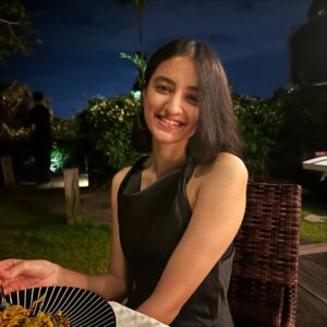 CA Palak Rathi Instagram - Mentally still hanging on to July. Good month 🤝🏻