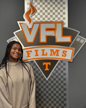 Candace Parker Instagram - True to this not new to this. Took babygirl back for a visit in the old stomping grounds. She looks great in orange don’t you think!? 15 years old was the first time I stepped on campus for an unofficial visit, surreal to bring my daughter back at the same age. We bleed orange. Thank you for making Knoxville special as always! Big wins and great vibes GO BIG ORANGE!!!!! 🍊 scroll down memory lane⬅️