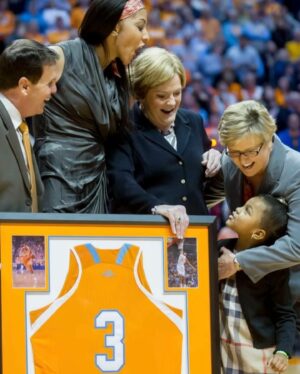 Candace Parker Instagram - True to this not new to this. Took babygirl back for a visit in the old stomping grounds. She looks great in orange don’t you think!? 15 years old was the first time I stepped on campus for an unofficial visit, surreal to bring my daughter back at the same age. We bleed orange. Thank you for making Knoxville special as always! Big wins and great vibes GO BIG ORANGE!!!!! 🍊 scroll down memory lane⬅️