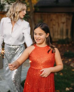 Actress Candice King HD Photos and Wallpapers January 2025