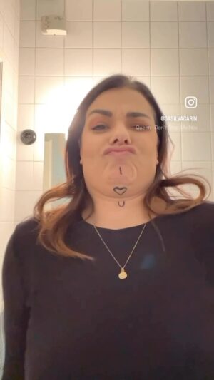 Carin da Silva Instagram - Jag vill avsluta det här året med en kärleksförklaring till ER. Ni, mina kära följare, är bäst. Gott slut och GOTT NYTT ÅR!! Låt oss göra 2025 magiskt!!! ♥️♥️♥️