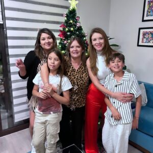 Actress Carla Jara HD Photos and Wallpapers January 2025