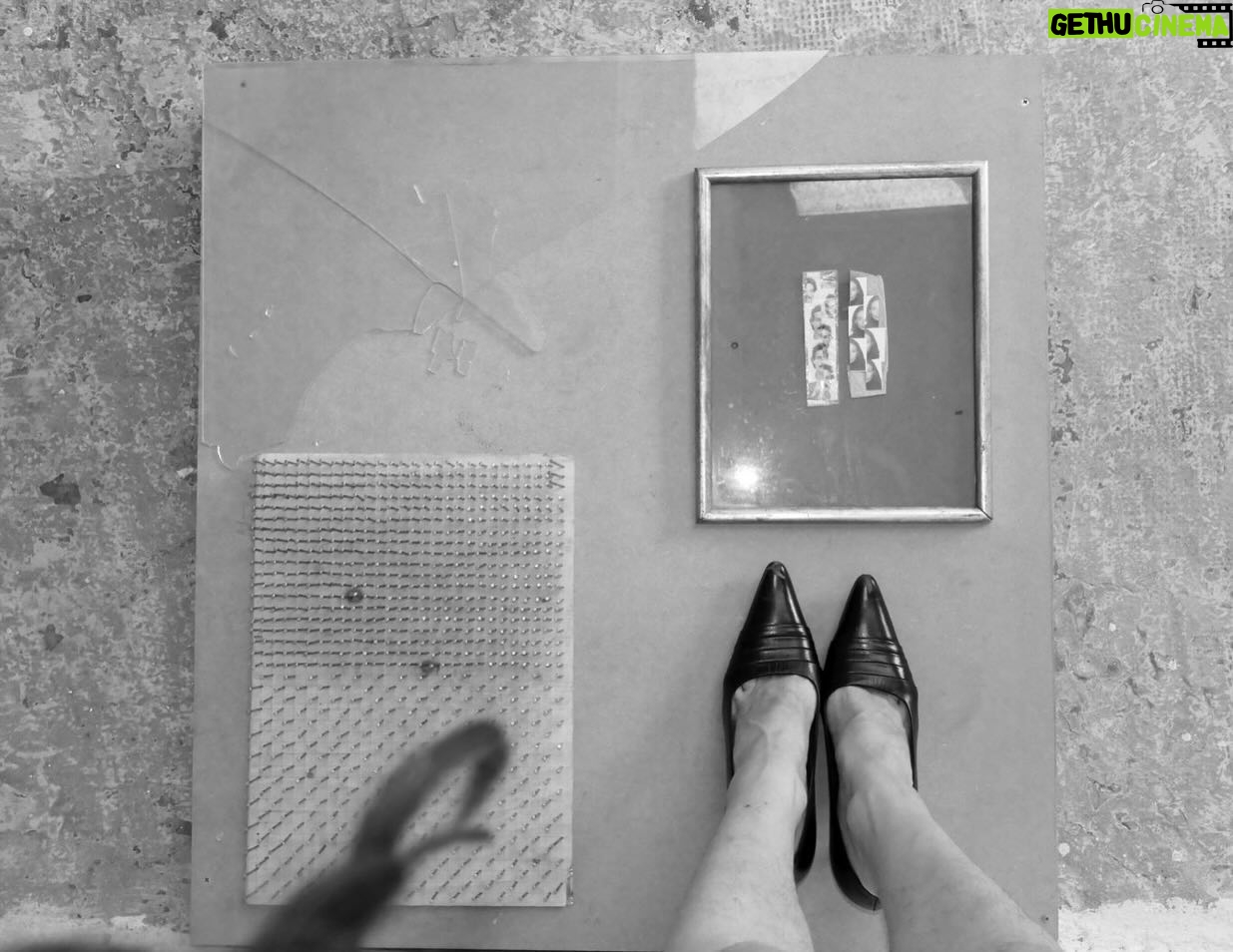 Carlota Guerrero - 6.1K Likes - An inside look at the workspace of artist Carlota Guerrero.
Carlota Guerrero (b. 1989), a Barcelona-based artist and photographer, navigates a sidereal trajectory questioning the effects of the omnipresent male gaze. Her work, rooted in the spirit of the times, seeks to explore and realize the female perspective. Addressing the absence of female symbols in positions of power, Guerrero generates a new feminist symbology, filling the imagination gap. Between performative experiences and photography, her creations transcend ordinary photographic works, documenting encounters among women.