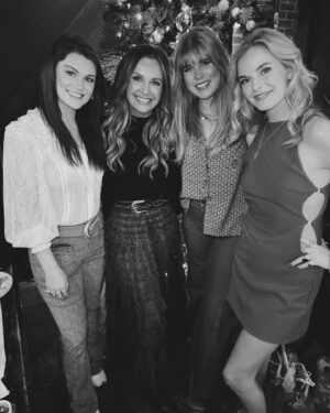 Carly Pearce Instagram - Last night was one of my favorite nights ever. I hosted so many of my favorite gals in this business who need to be reminded that we are freaking DOING IT and that girls can support girls!!!! So proud of everything these badass babes have accomplished this year and I can’t wait to see what they all do in 2025. The last slide is just #WINE 🥹❤️