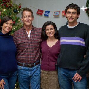 Catherine Bell Instagram - “Happy Holidays from Cherry Lane” - the sequel to Christmas on Cherry Lane.

Available for streaming only on  @hallmarkplus starting December 12th! 

@official.james.denton 
#CherryLane #HallmarkPlus 
#goodwitch #notgoodwitch