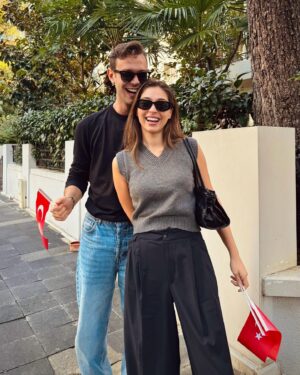 Cemre Baysel Instagram - ♥️🇹🇷