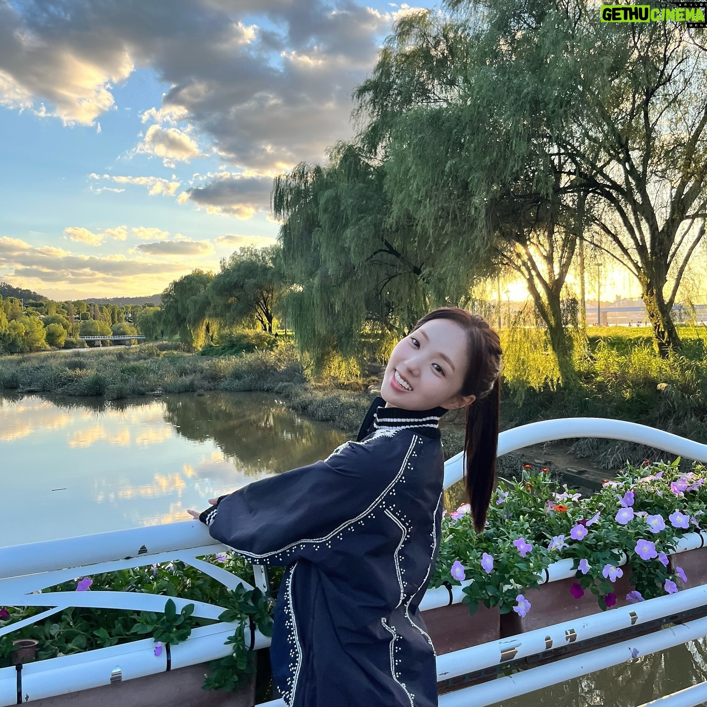Chae Soo-bin - 1.1 Million Likes - 이따 또 만나요 우리☃️
