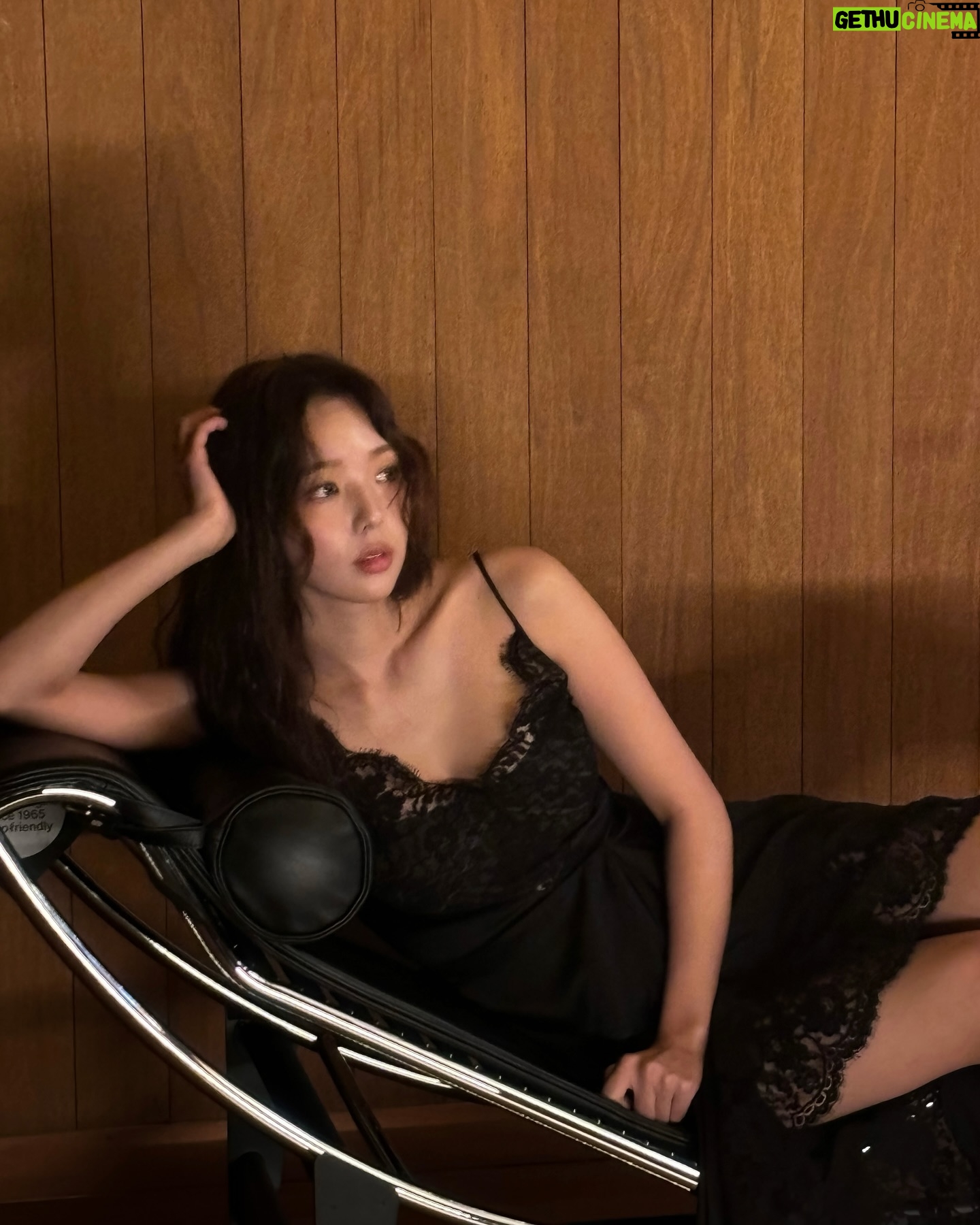Chae Soo-bin - 658.8K Likes -