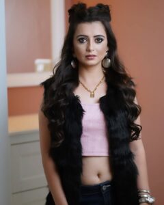 Actress Chahat Pandey HD Photos and Wallpapers September 2024