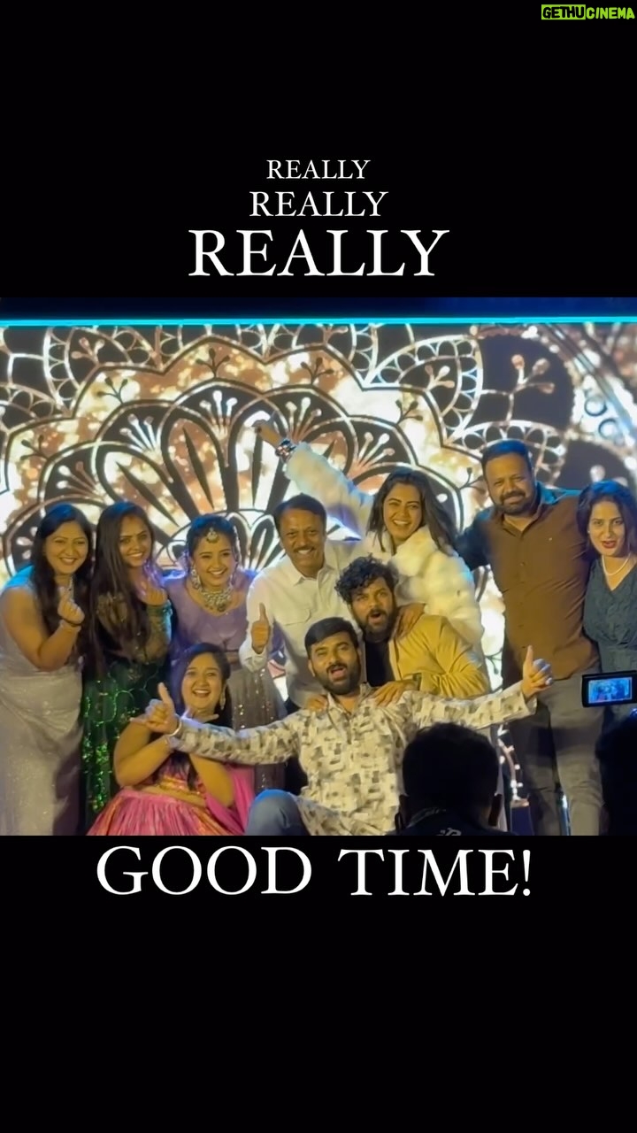 Chandana Ananthakrishna - 58K Likes - Our lil baby @chandana_ananthakrishna ’s wedding was super special for all of us! ♥️ wishing the newly weds Chand & @prathyakshhu the best! 😘 we love you!