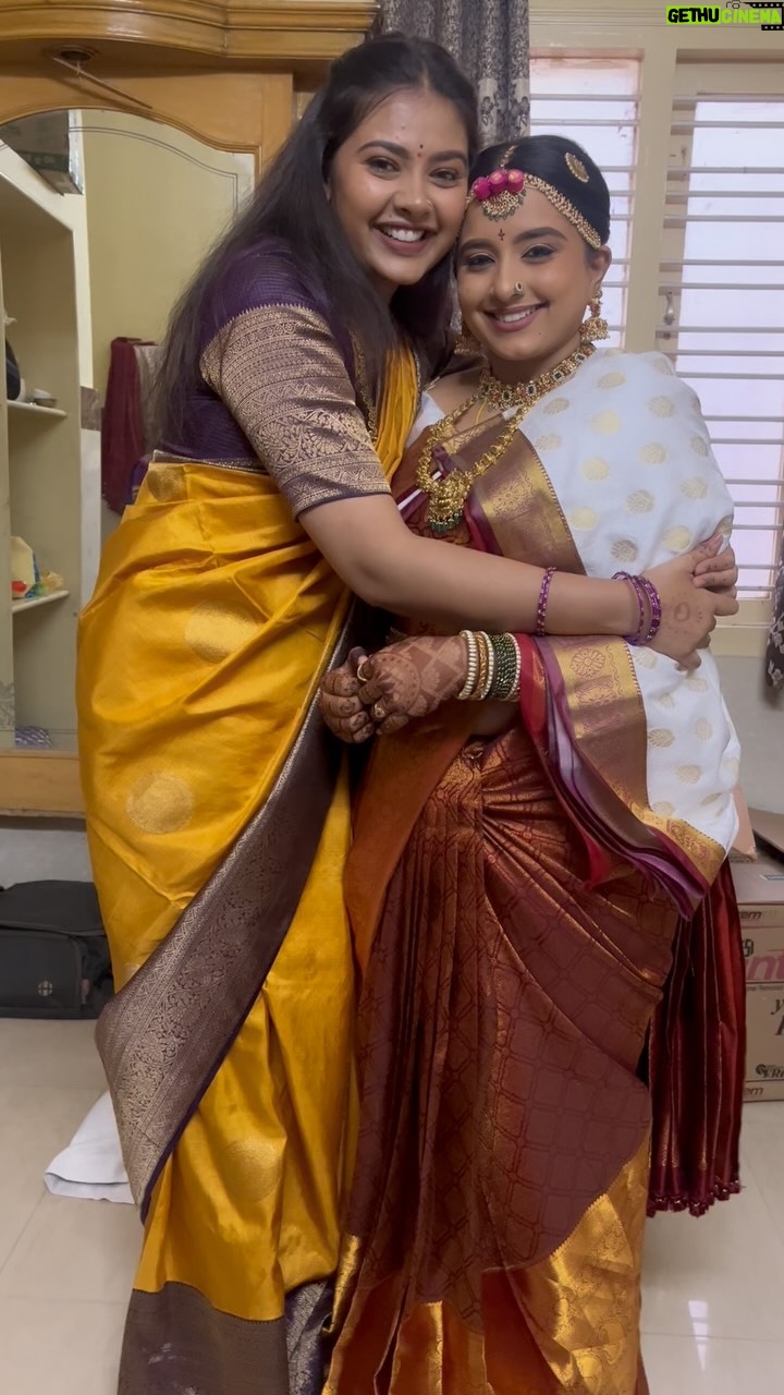 Chandana Ananthakrishna - 149.2K Likes - “We started as strangers caught in a crazy moment, but now, we’re family—a reminder that the best relationships often come from the most unpredictable beginnings.”
#tous🥂
